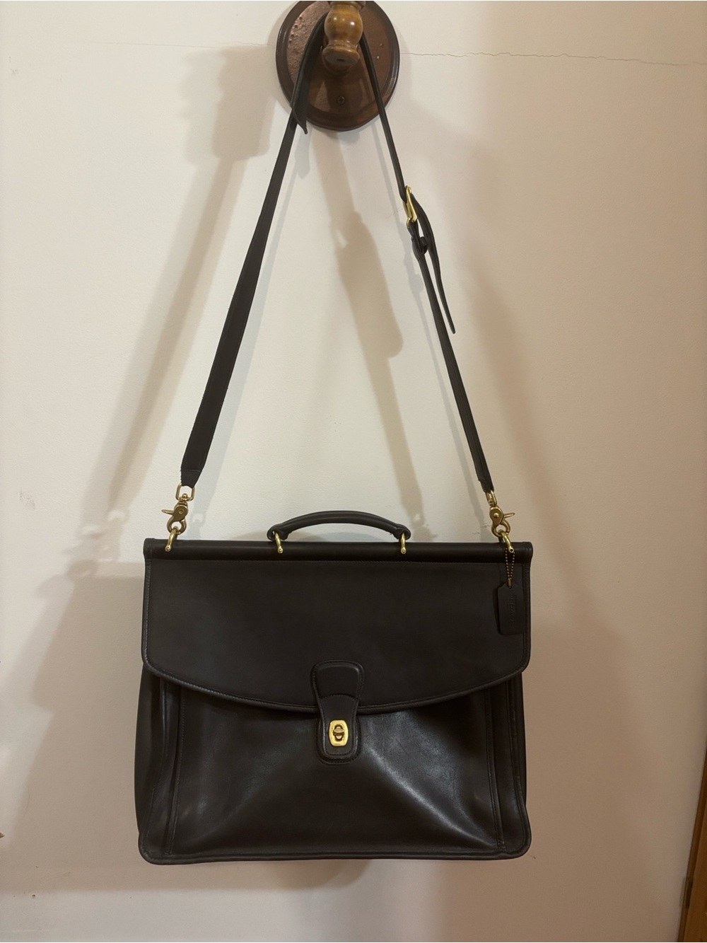 Men's or Women’s Vintage Coach Black Leather Briefcase Shoulder/Messenger Bag